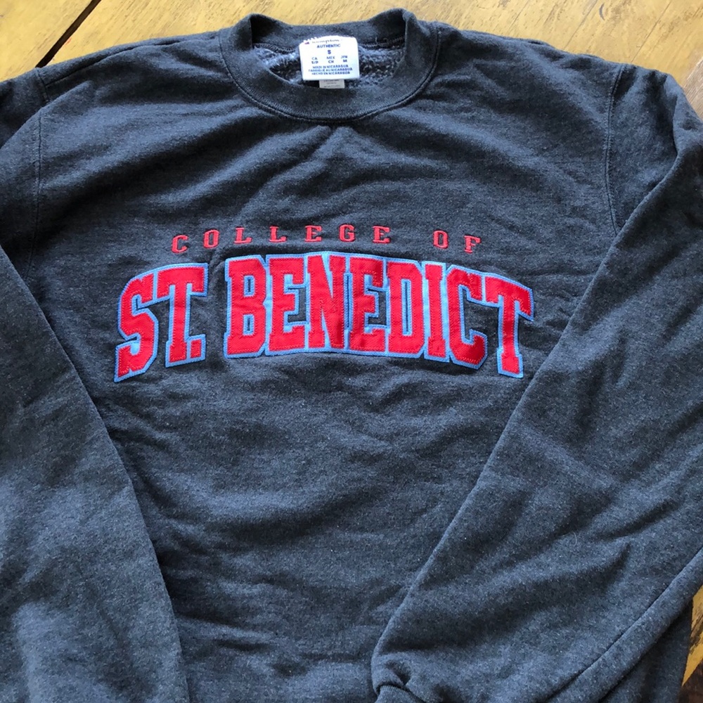 College of St Benedict gray sweatshirt -long sleeve. S
